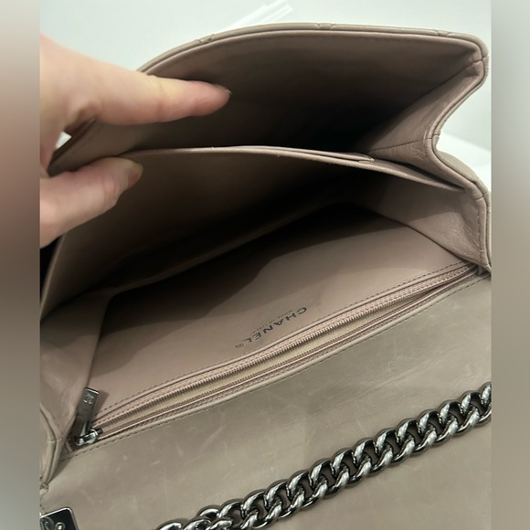 Chanel boy accordian flap bag - Picture 12 of 15